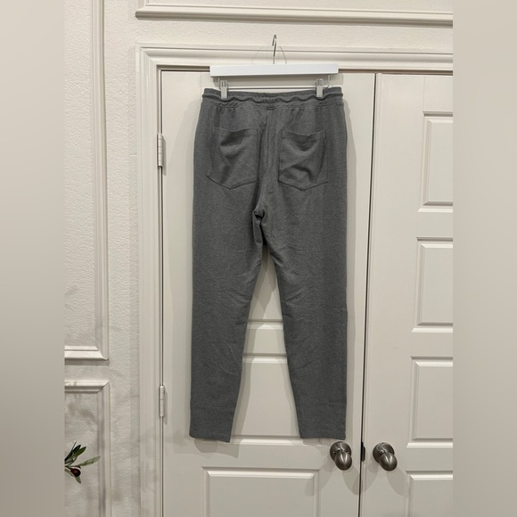 Alphalete Joggers - Picture 2 of 2